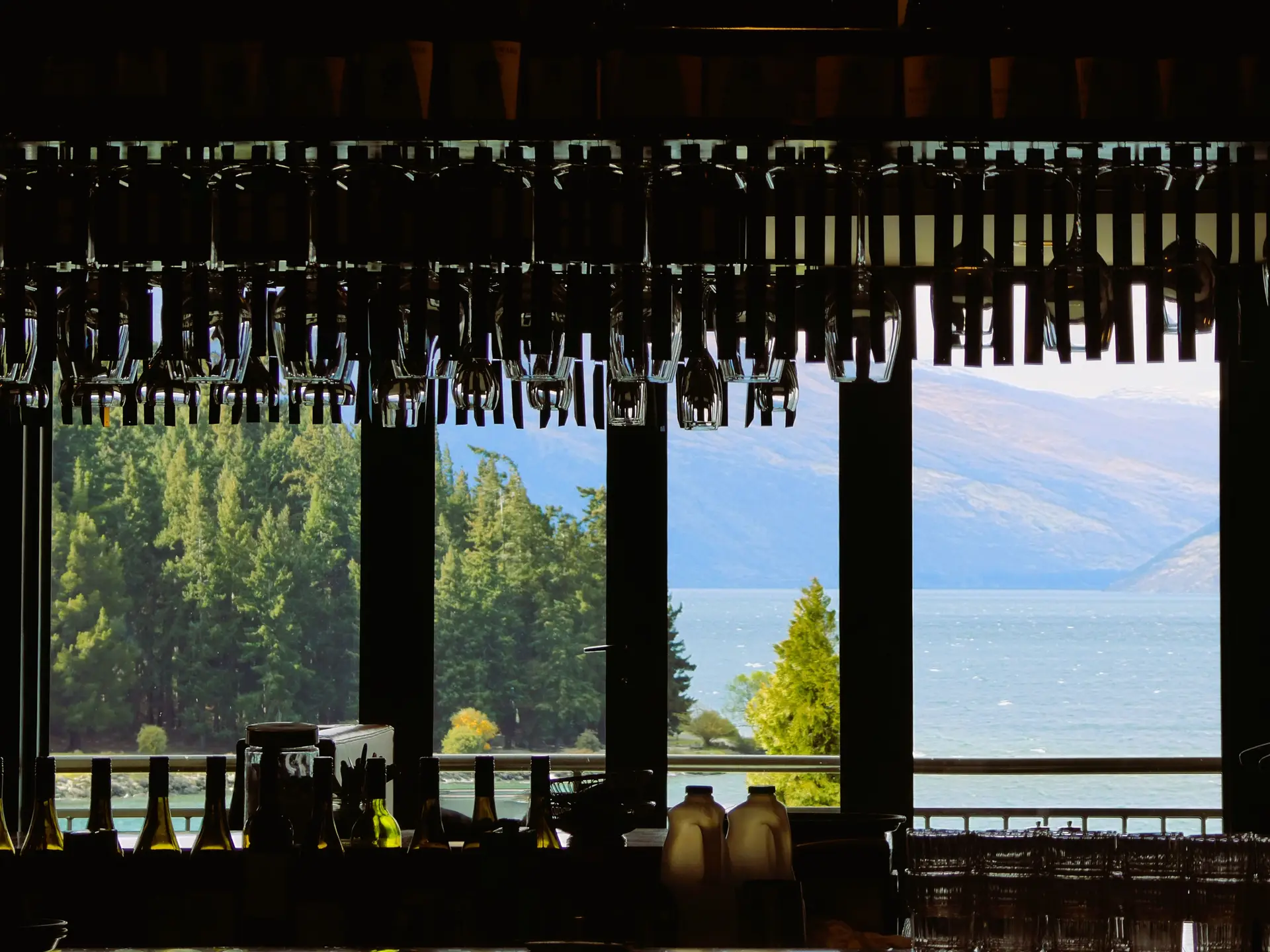 Luxurious MeravelleroyalLodge overlook in New Zealand